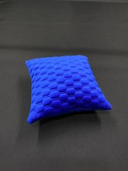 купить Подушка для сидения автомобиля из Алькантары Lux Синие соты с синей строчкой 1 шт. 45х45 см 1