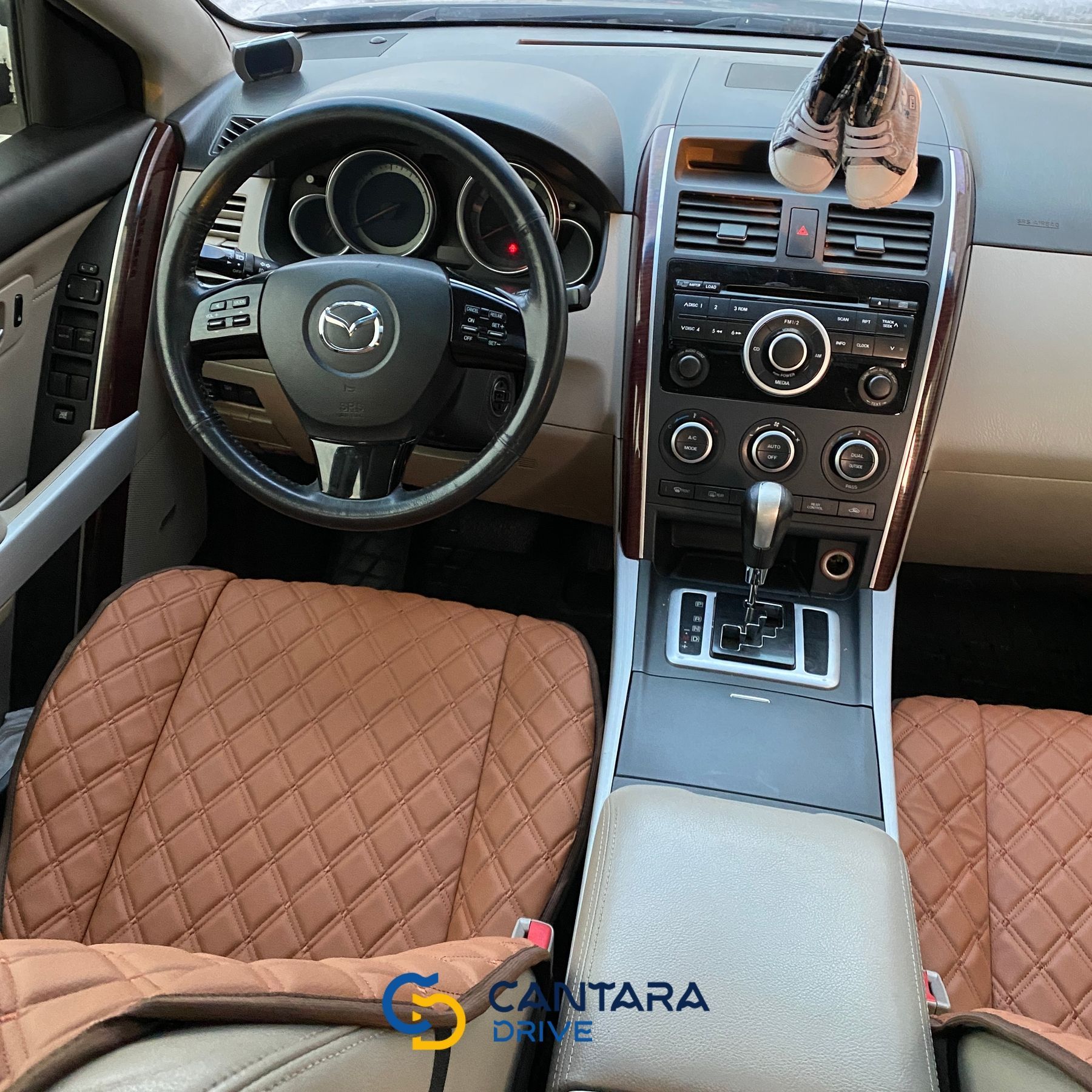 купить Накидка для авто из экокожи, Коричневые с двойной коричневой строчкой, Премиум+, Передний комлект 5