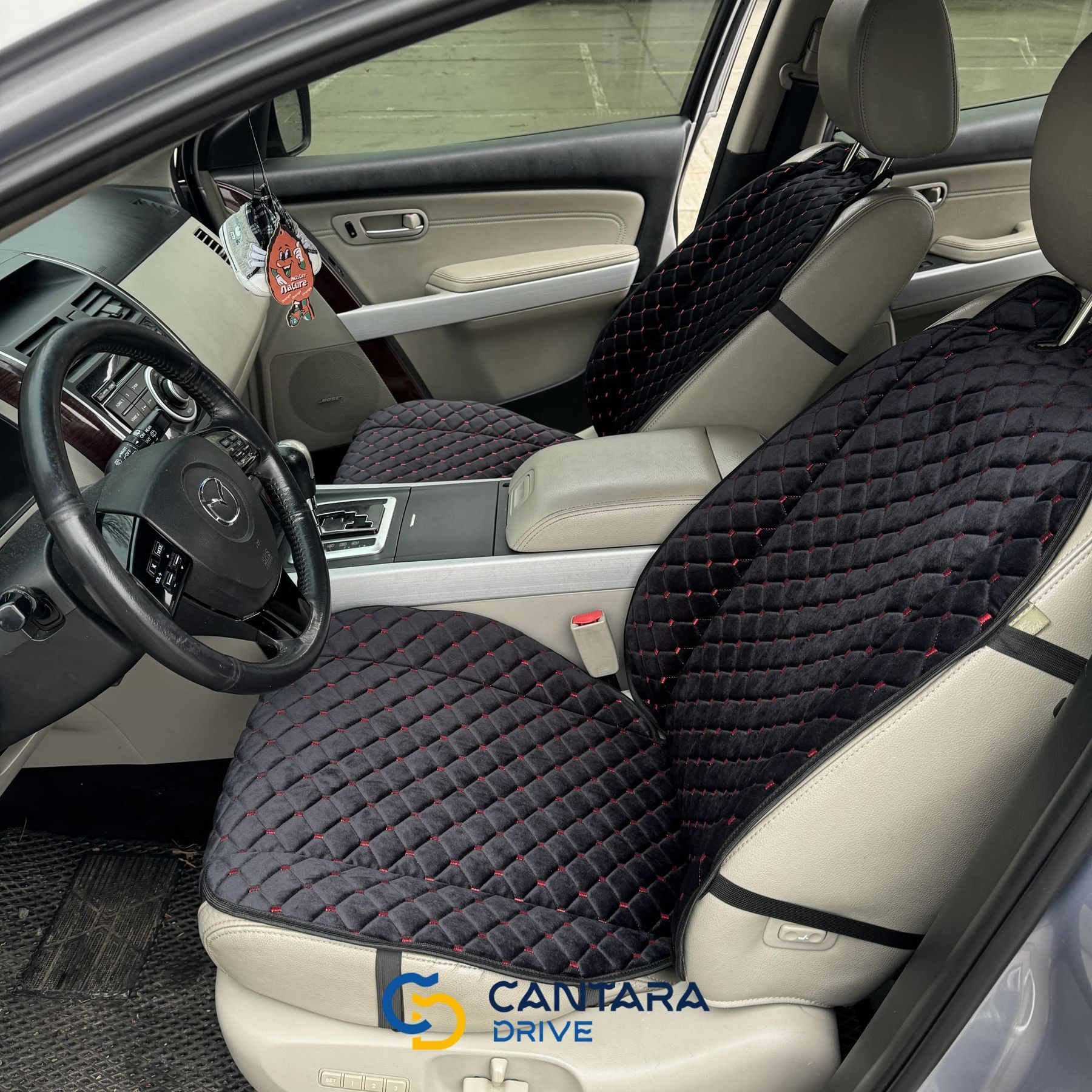 купити Накидки на сидіння в автомобіль з алькантари Lux Прошитий квадратний ромбік Чорний з червоним рядком Преміум+ Передній комплект 2