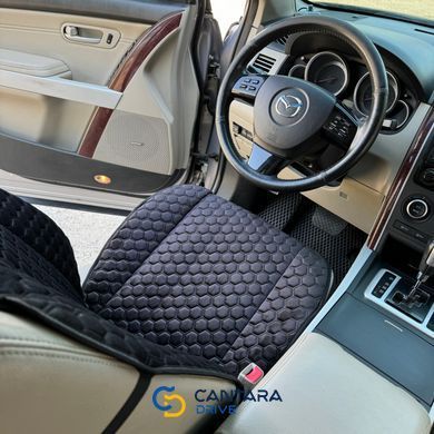 купить Накидки на сиденья в автомобиль из алькантары Lux Большие черные соты Премиум+ Полный комплект 3