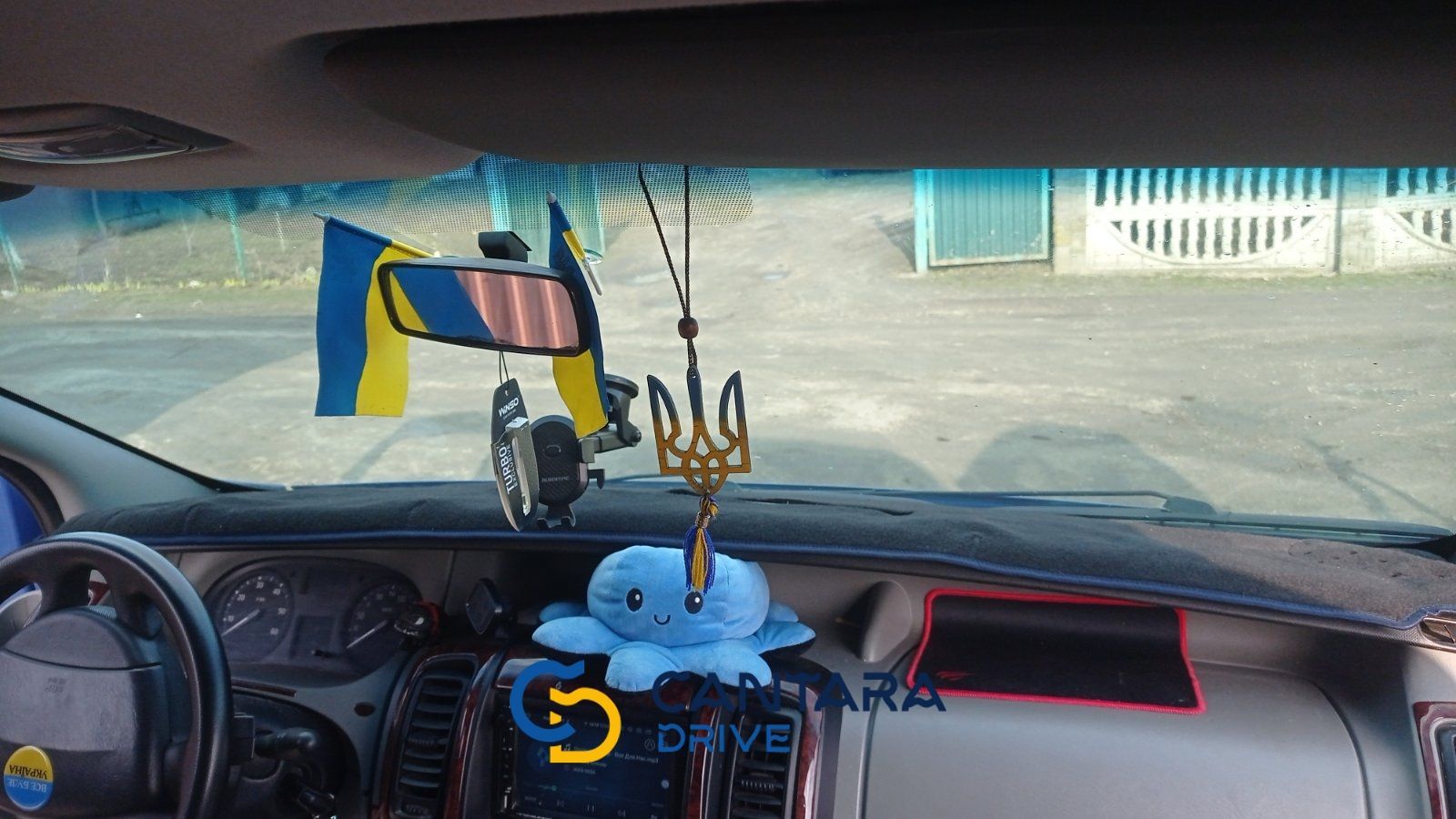 купить Накидка на панель приборов RENAULT Trafic до рестайлинг с 2001-2009 г. 6