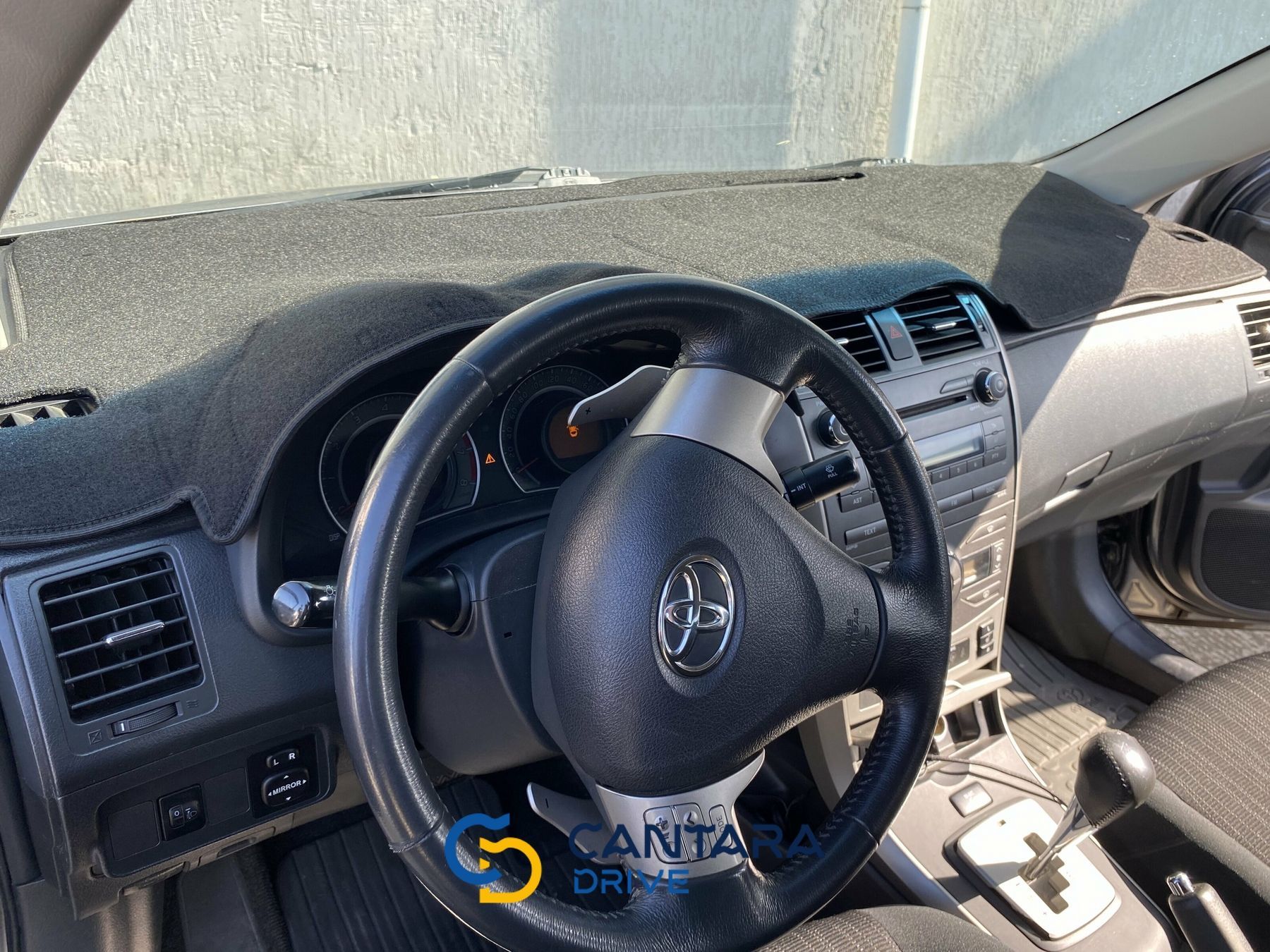 купить Накидка на панель приборов TOYOTA Corolla (E140, 'Европеец'), 2006-2012 3
