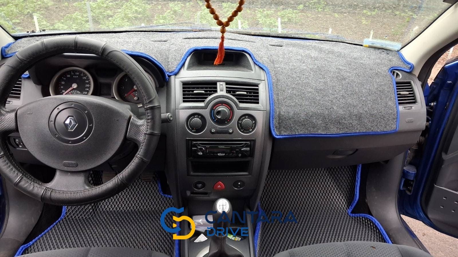 купить Накидка на панель приборов RENAULT Megane II 2 пок. 2002&ndash;2009 3